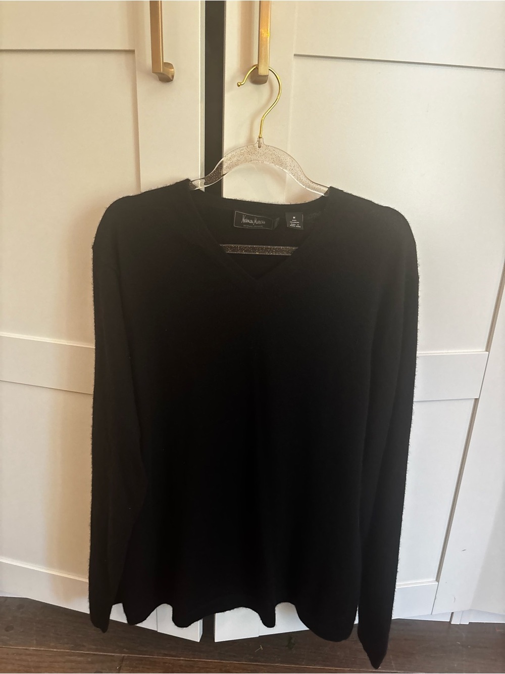 Neiman Marcus Black V-Neck Women’s Sweater